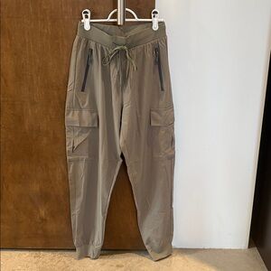 Women’s Olive Cargo Pants